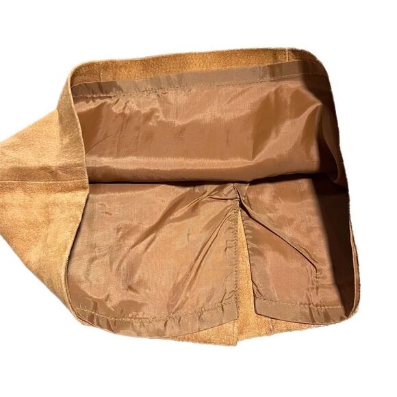 Tan Suede Skirt by I. B. Diffusion w/ Slit in the Back. Size 4. Great Condition - Picture 5 of 9